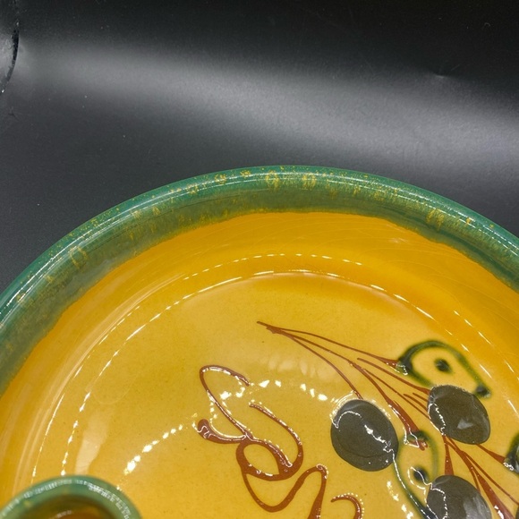 French Olive Dish W/Toothpick & Pit Bowls Gold & Green 7” Diameter - Picture 16 of 16